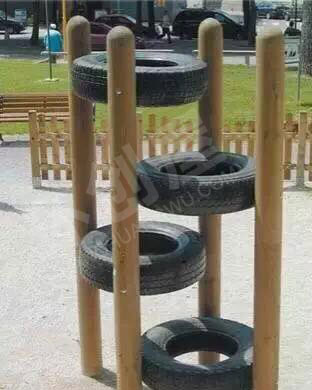 幼儿园户外废物利用轮胎的艺术图片