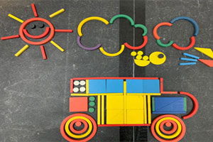幼儿园建构区拼插创意图片4张