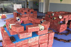 幼儿园建构区搭建游戏图片