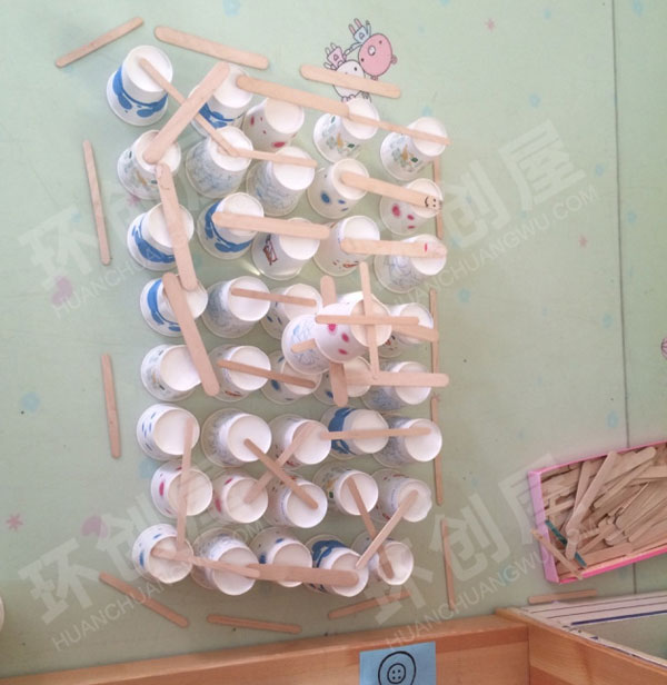 幼儿园建构区纸杯创意图片