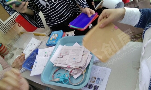 幼儿园科学区材料图片