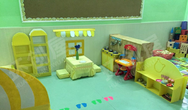 幼儿园角色区绿色小清新娃娃家图片