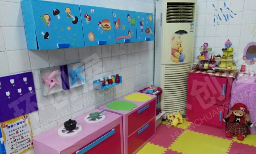 幼儿园角色游戏温馨娃娃家图片