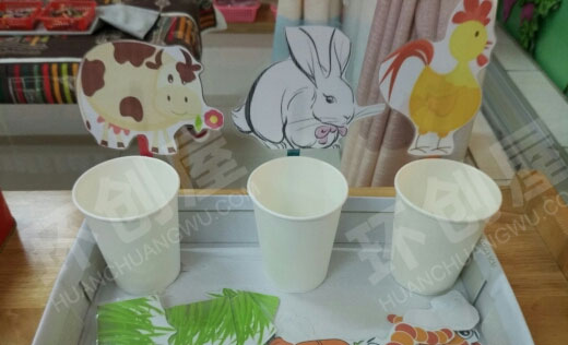 幼儿园环创益智区各种材料图片