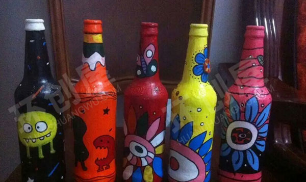 幼儿园酒瓶系列作品展示图片