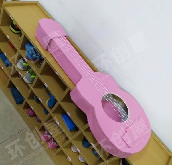 幼儿园表演区纸箱乐趣自制玩教具图片