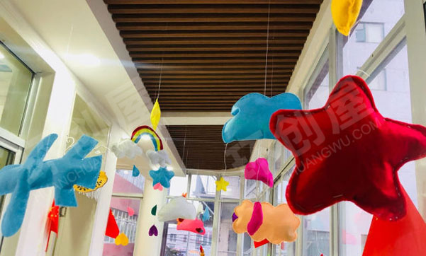 幼儿园温馨可爱教室走廊挂饰图片