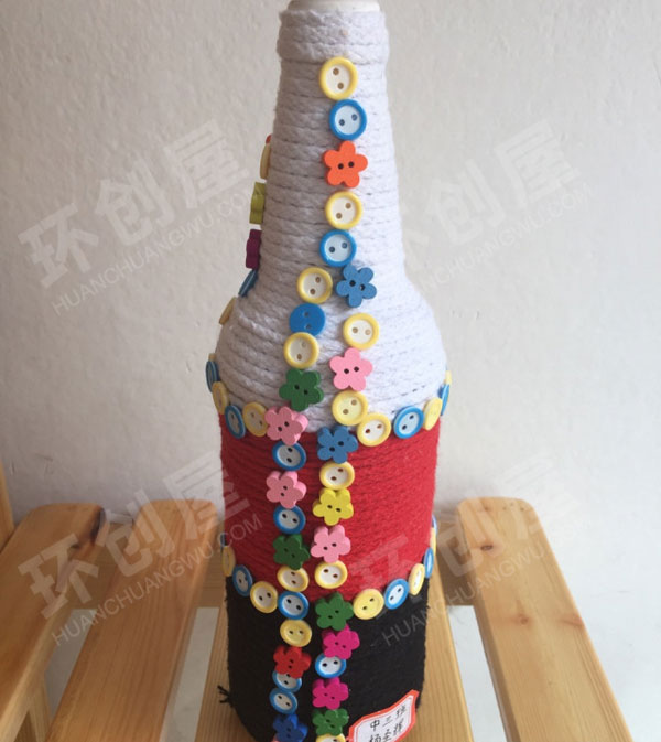 幼儿园瓶子的艺术作品展示图片