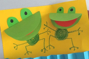 幼儿园美工区剪贴画之小青蛙图片3张