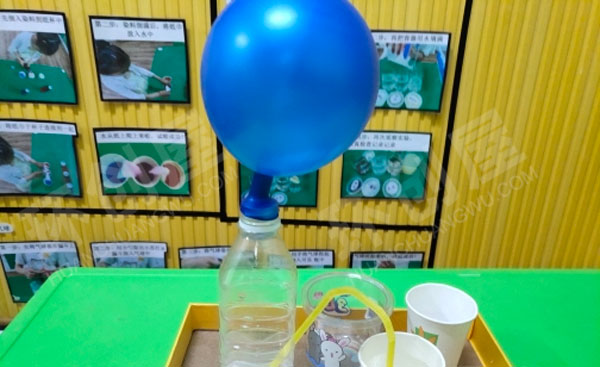 幼儿园科学区科学实验站图片