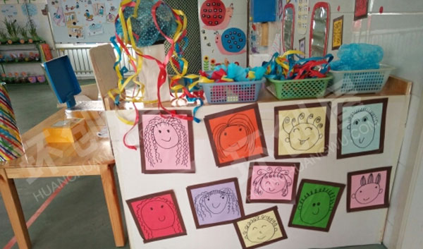 幼儿园理发店废物利用理发设施图片