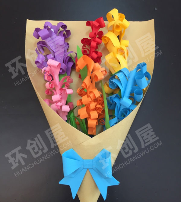 幼儿园主题墙送给妈妈的风信子图片