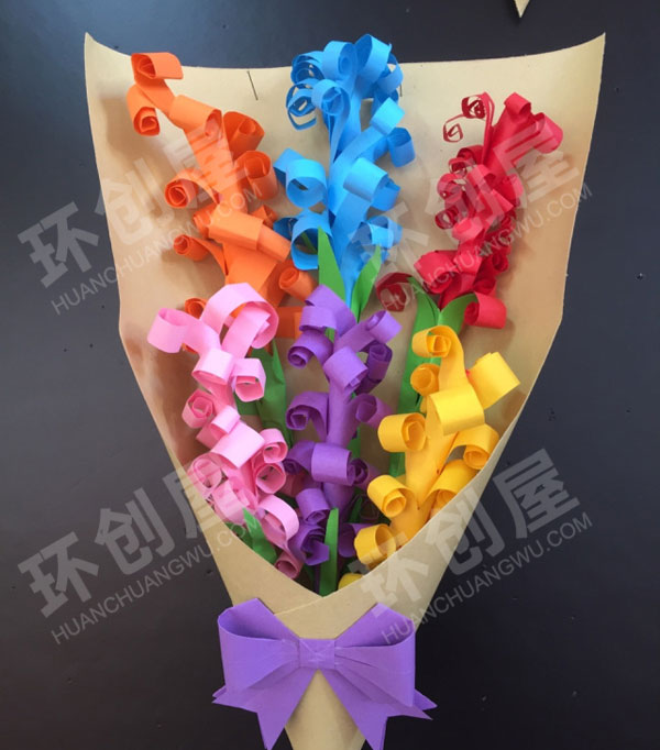 幼儿园主题墙送给妈妈的风信子图片