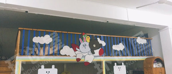 幼儿园布朗熊和可妮兔墙饰图片