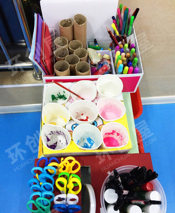 幼儿园美工区收纳图片