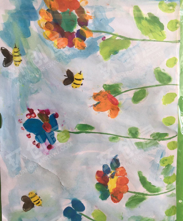 幼儿园手指点画作品展示图片