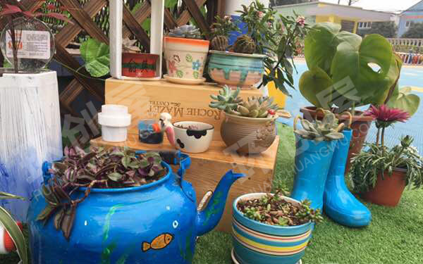 幼儿园户外植物角图片