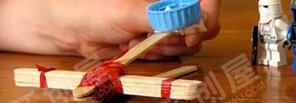 幼儿园建构区雪糕棒变身成好玩的玩具图片