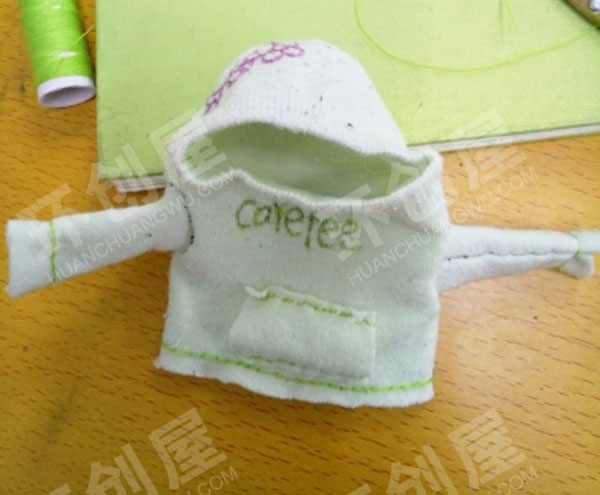 幼儿园角色区袜子手工针线活图片