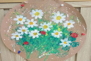 幼儿园水彩粘土画作品展示图片4张
