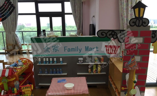 幼儿园角色区公主小超市图片