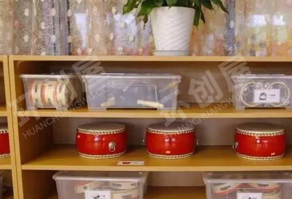 幼儿园表演区音乐室乐器图片