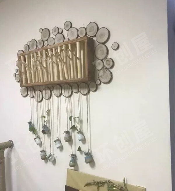 幼儿园家园联系栏木片上的创意图片