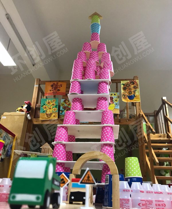 幼儿园废物利用建构区环创我们的城市图片