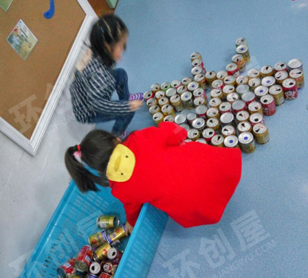 幼儿园建构区合作的乐趣环创图片
