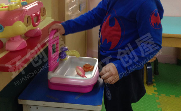 幼儿园角色游戏曲奇店小小厨师图片