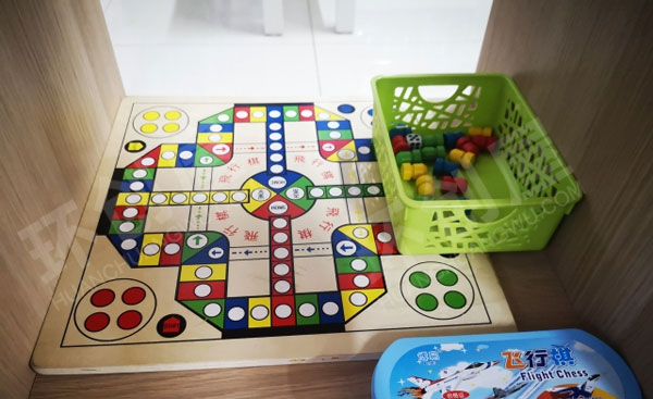 幼儿园益智区多种材料图片