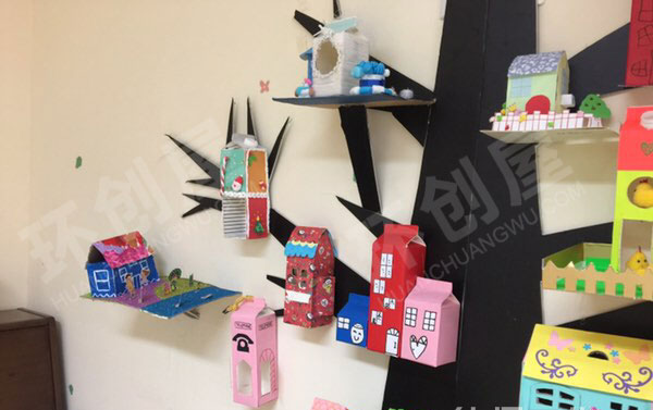 幼儿园墙面布置树屋王国图片