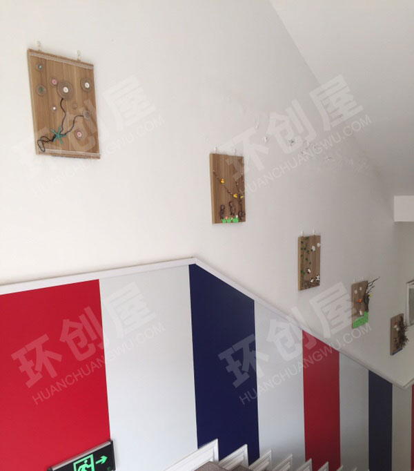 幼儿园楼梯走廊唯美干枝装饰画图片