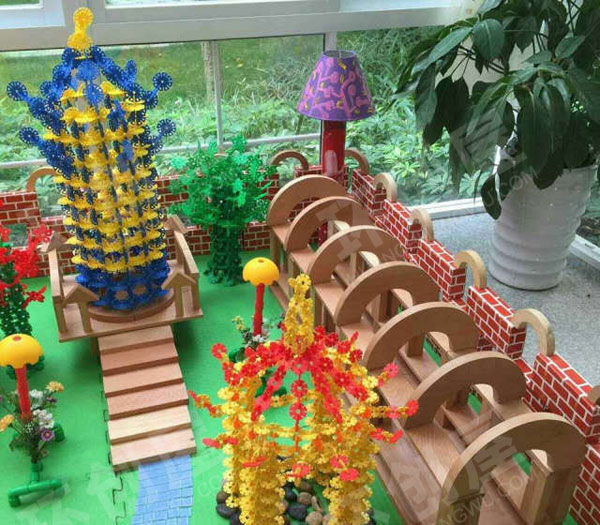 幼儿园建构区雪花片搭建开元寺作品展示图片