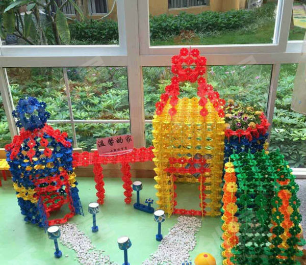 幼儿园建构区雪花片搭建开元寺作品展示图片