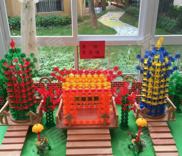 幼儿园建构区雪花片搭建开元寺作品展示图片
