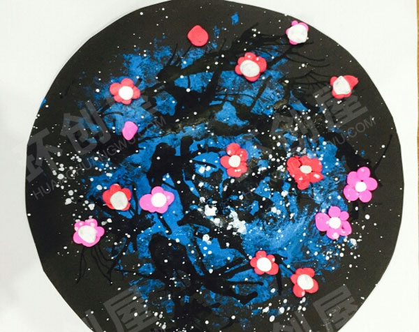 幼儿园美工区水粉画桃花朵朵开图片