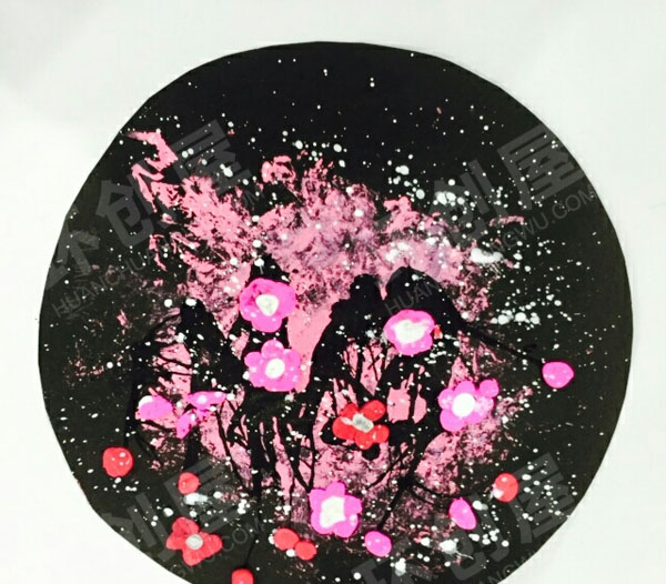 幼儿园美工区水粉画桃花朵朵开图片