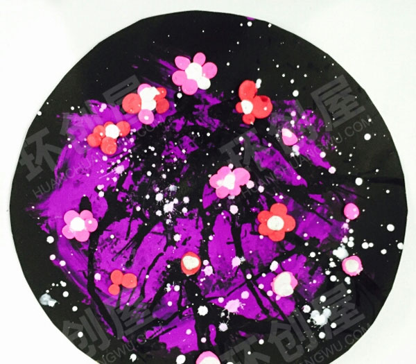 幼儿园美工区水粉画桃花朵朵开图片