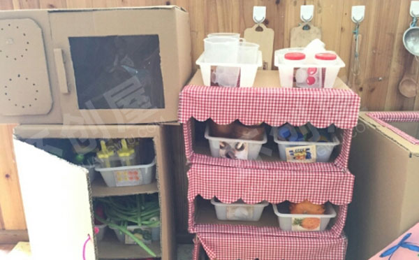 幼儿园角色区娃娃家各种设备摆放图片