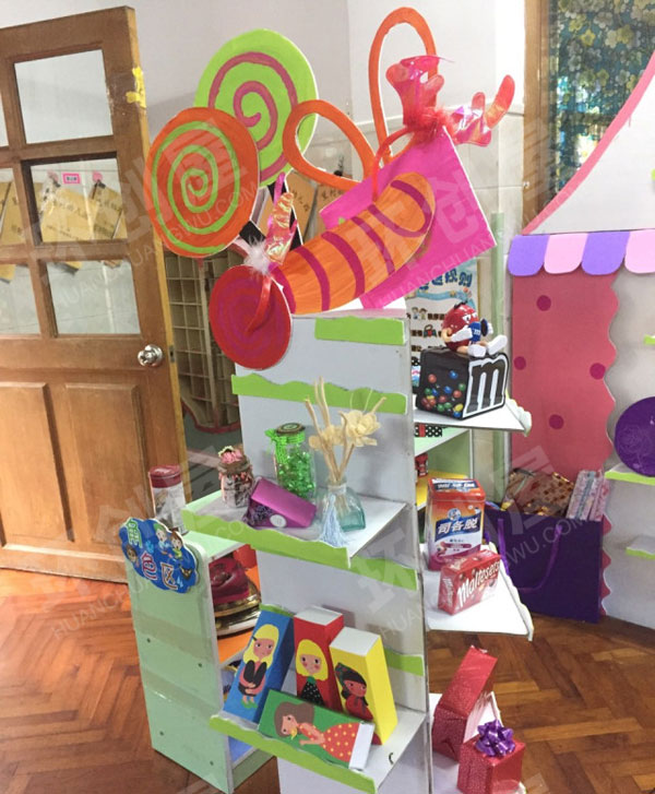 幼儿园角色区糖果店礼物店纸皮DIY图片