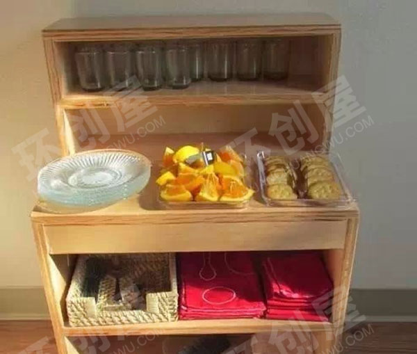幼儿园角色区娃娃家小餐厅摆设图片