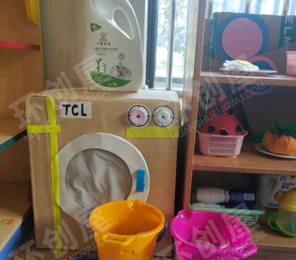 幼儿园角色区可以操作的娃娃家图片