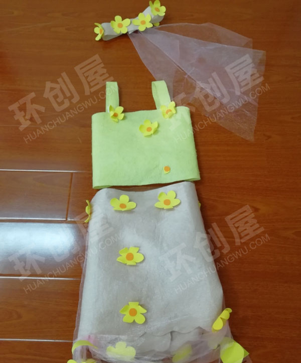 幼儿园表演区角色扮演图片