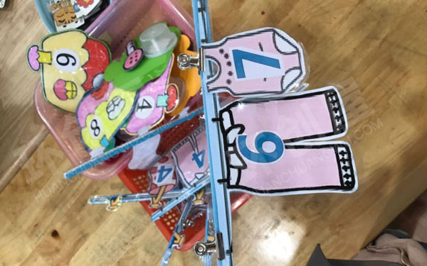幼儿园益智区各种自制玩教具环创图片