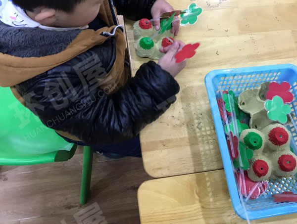幼儿园益智区各种自制玩教具环创图片