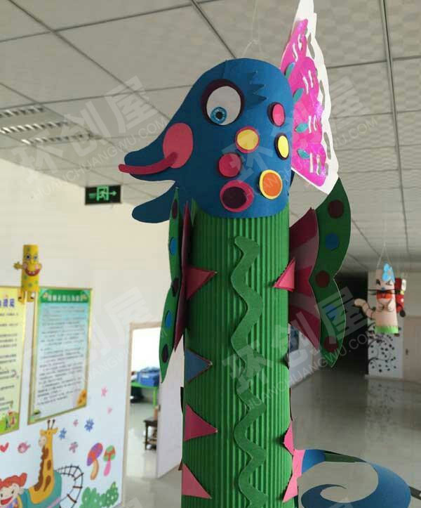 幼儿园环创瓦楞纸手工吊饰图片