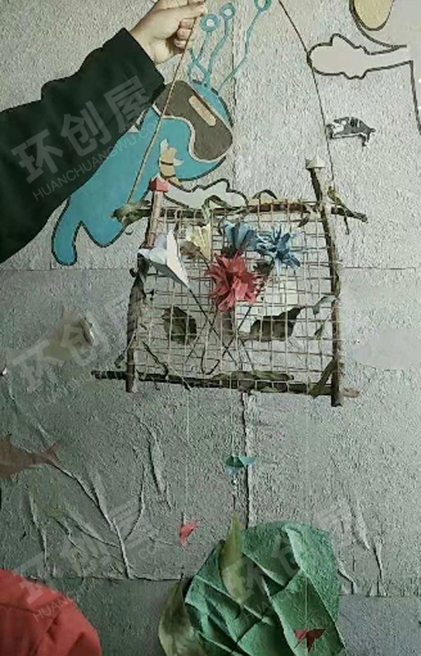 幼儿园好看多彩的挂饰图片