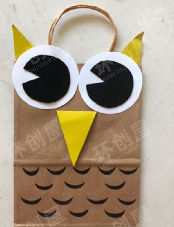 幼儿园走廊纸袋手工DIY挂饰图片