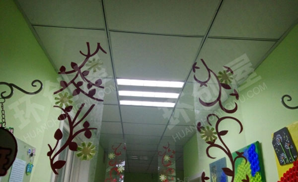幼儿园走廊墙面作品展示图片